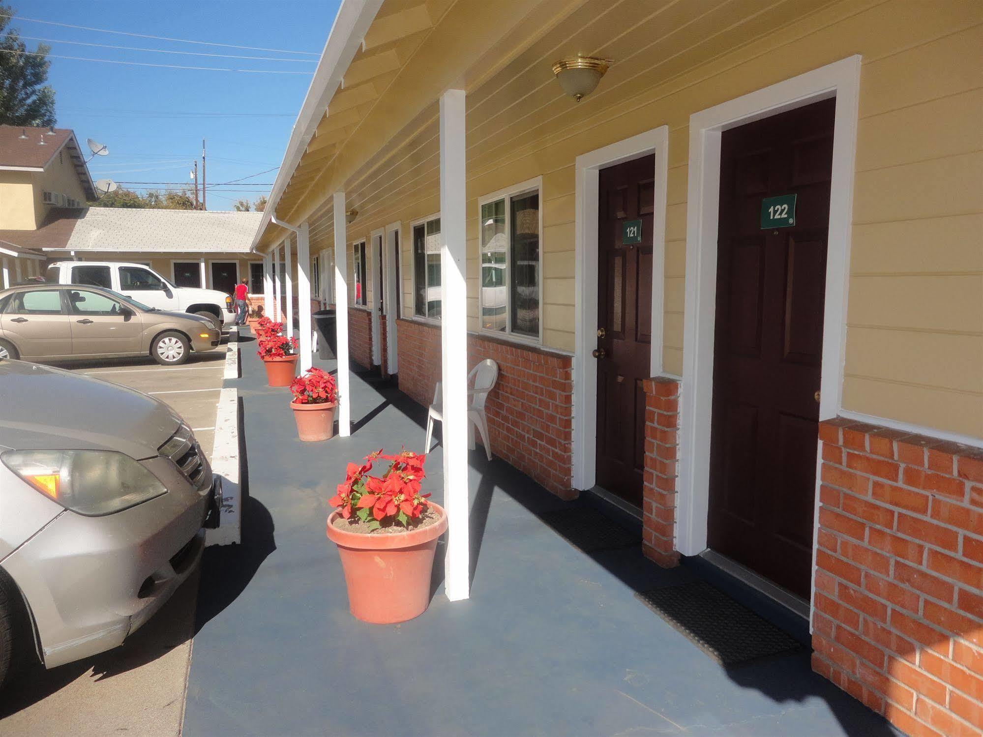 Colusa Motel Exterior photo
